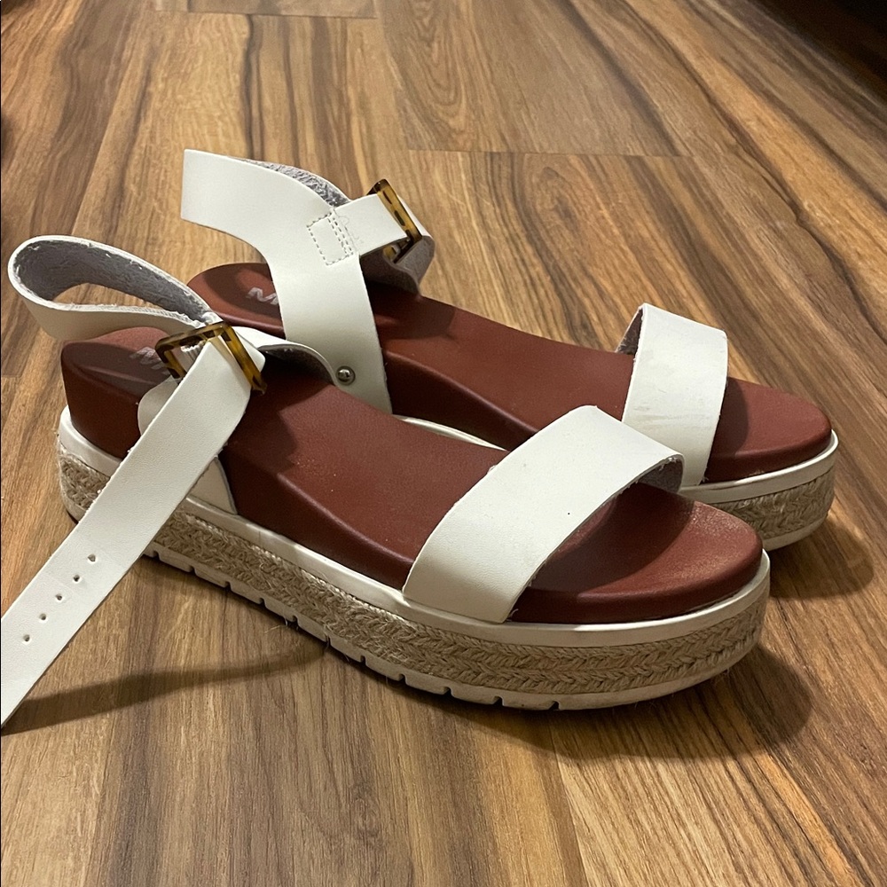 MIA White Strap Platform Sandals with Brown Footbed